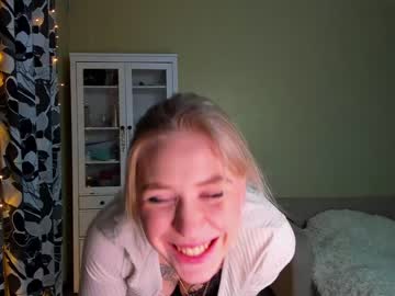 girl lil_shynee image #5908625