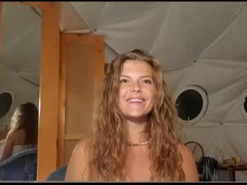 girl kosmickate image #3255310