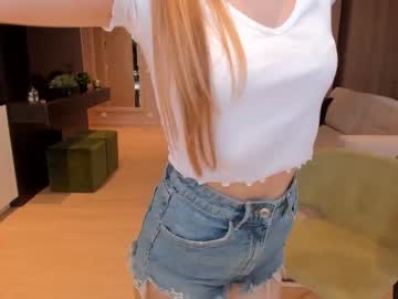 girl aquilaris image #1910049