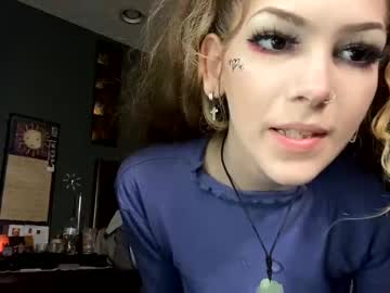 girl lilbrowneyedbabe image #4745913