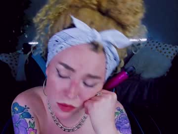 girl sedwunder image #2113940