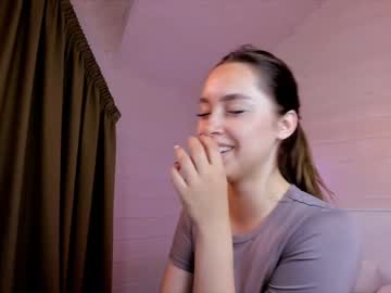 girl darling_kira image #2588114