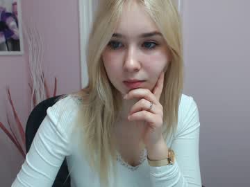 girl lila_page image #1096449