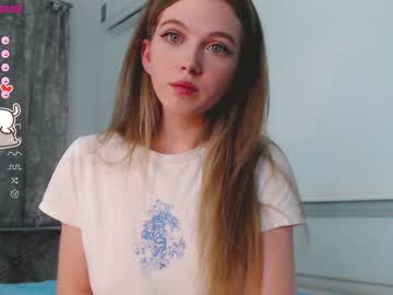 girl small_blondee image #3144208