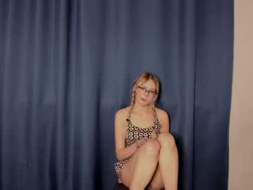 girl kaitblush image #3037100