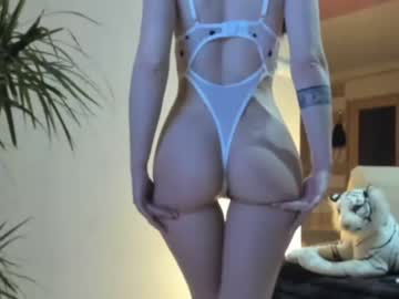 girl sofiaandwonderland image #2975319