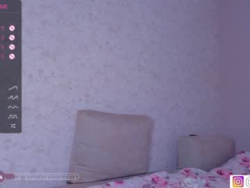 girl bzzzme image #5667940