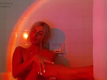 girl catberg image #2957544