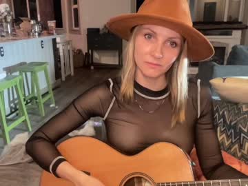 girl kaileeshy image #1554954