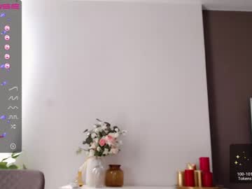 girl small_blondee image #1749858