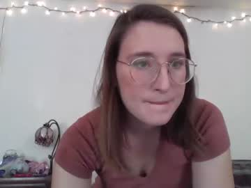 girl titfortatkat image #977028