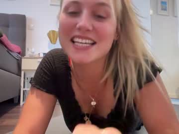 girl sarahsapling image #5448817