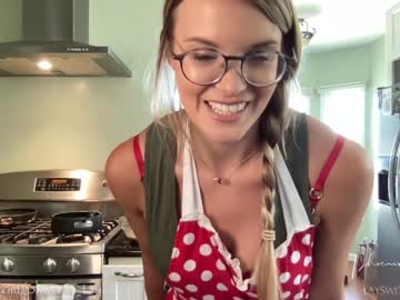 girl phoenix_taylor image #1760113