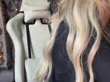 girl ari_02 image #5322272