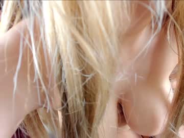 girl nancydiamonds image #5413139