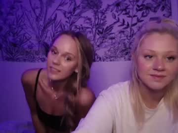 couple prettypoliteladies image #4813574