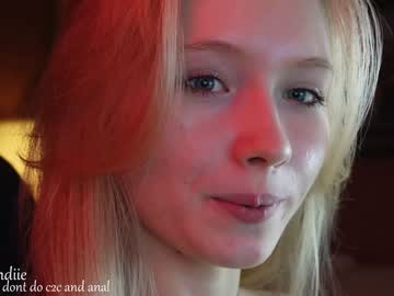 girl bestblondiiecb image #3851586