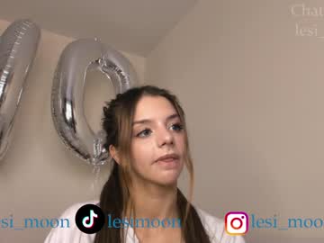 girl lesi_moon image #5842351