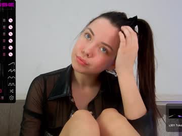 girl shycinderella image #4028374