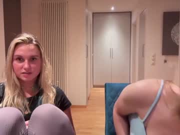 girl sarahsapling image #5371569