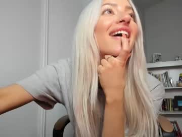 girl miss_bee image #3525930