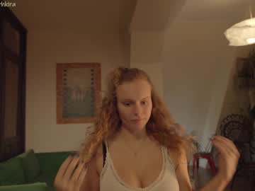 girl chillwithkira image #1049366
