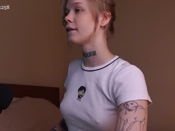 girl tendertainted image #2202749