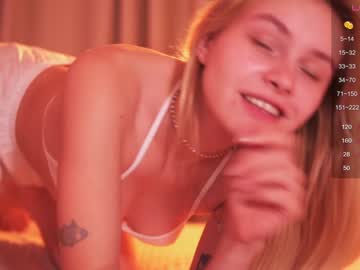 girl howimeturmum image #6989189