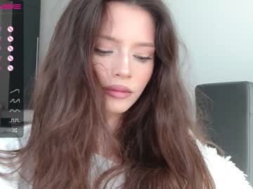 girl isia_slay image #2079175