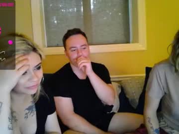 2luckygirls sex webcam