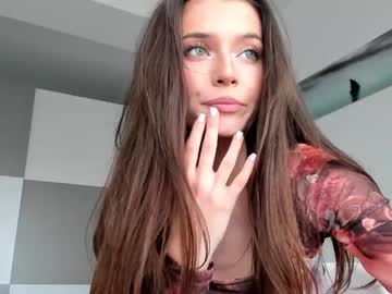 girl isia_slay image #2934040