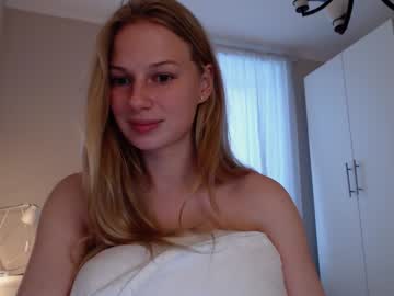 girl magic_couple13 image #3070790