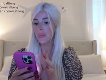 girl catberg image #5671687