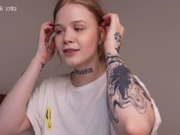 girl tendertainted image #2463058