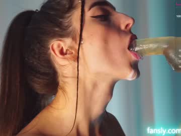 girl angels_kiss image #2693553