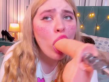 girl miraclark1 image #1670511