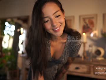 girl effyloweell image #1825906