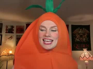 girl bigredcarrott image #4927768