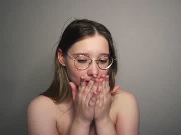 girl moon_milking image #5737498