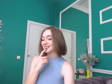 girl adelewilson__ image #1054014