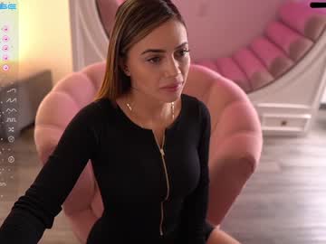 girl ashlyeroberts1 image #2741397