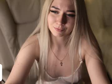 girl owlluree image #6326653