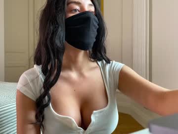 girl maksin_cb image #2211620