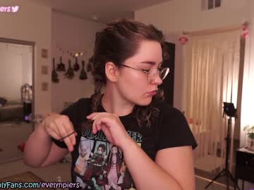 girl evelynpiers image #4734862