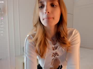 girl alishaamelia image #5491687