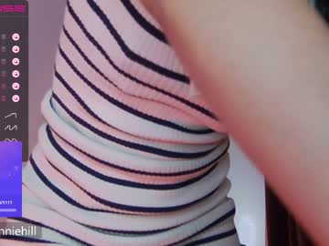 girl anniehillofficial_ image #4840118