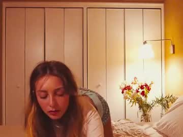 girl ksensational image #2938049