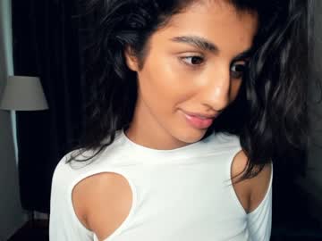 girl suzannedavise image #5655492