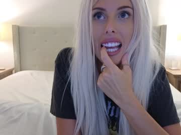 girl catberg image #4388629