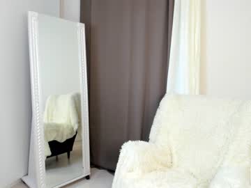 girl olivia__evans_ image #2891004